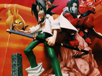 Kotobukiya ARTFX J Yoh and Hao (w/ background from Hao's set)