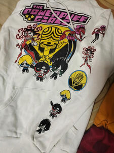 Pre-loved hoodie from Carousell