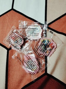 7-Eleven Thailand merch: paper clips
